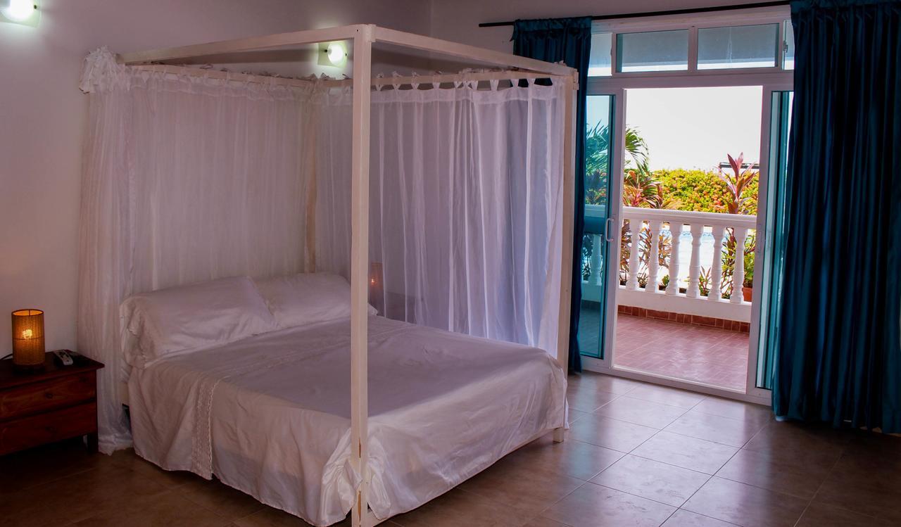 Hotel Aria Manzanillo Cartagena Exterior photo