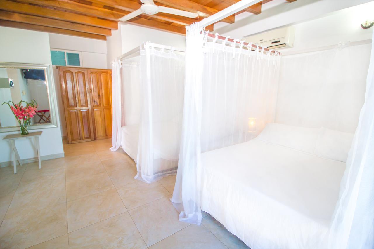 Hotel Aria Manzanillo Cartagena Exterior photo